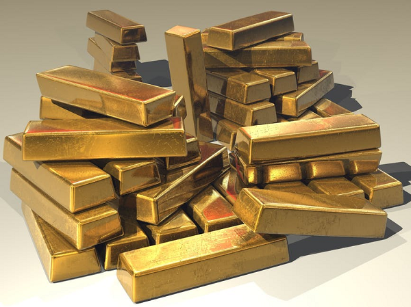 Heap of gold gold stock